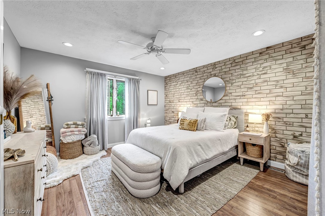 Deer Path Estates 02 - Residential