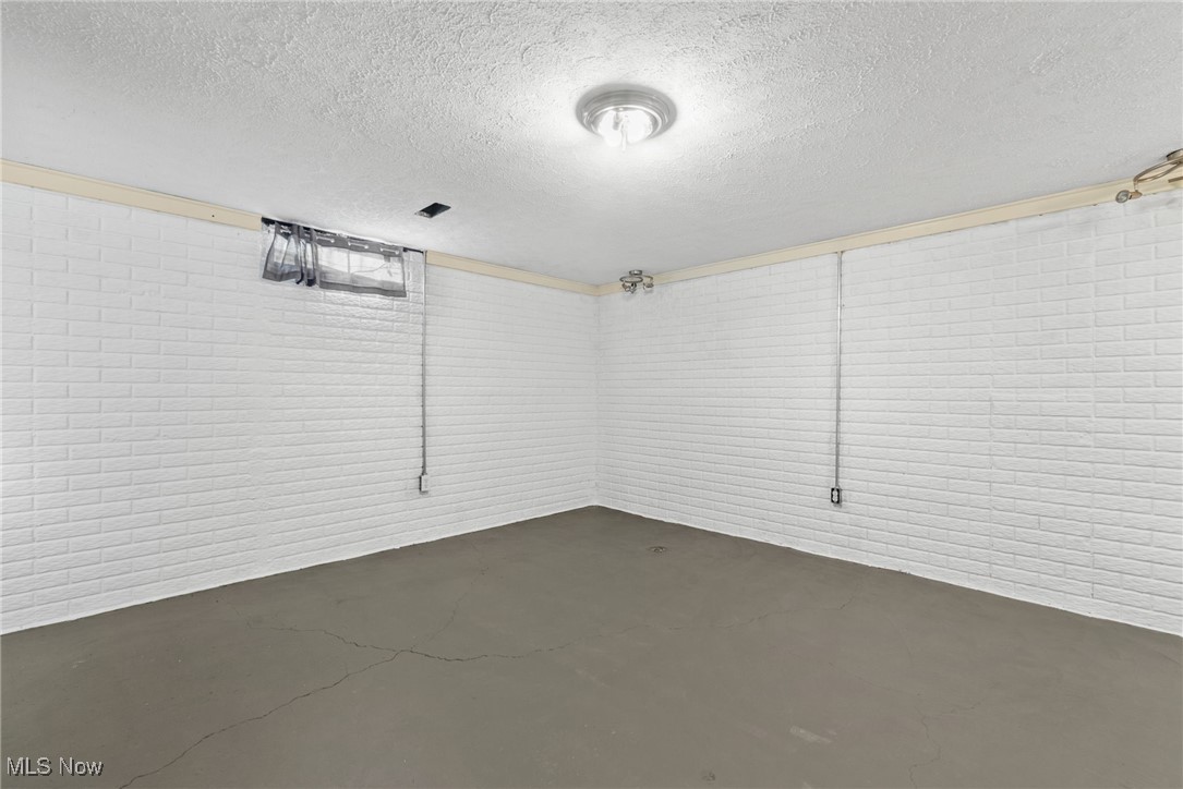 River Edge - Residential Income