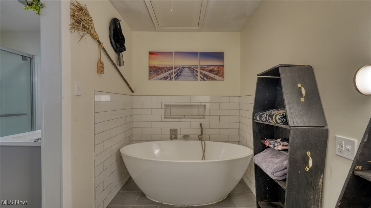 Twin Oaks Sub - Residential