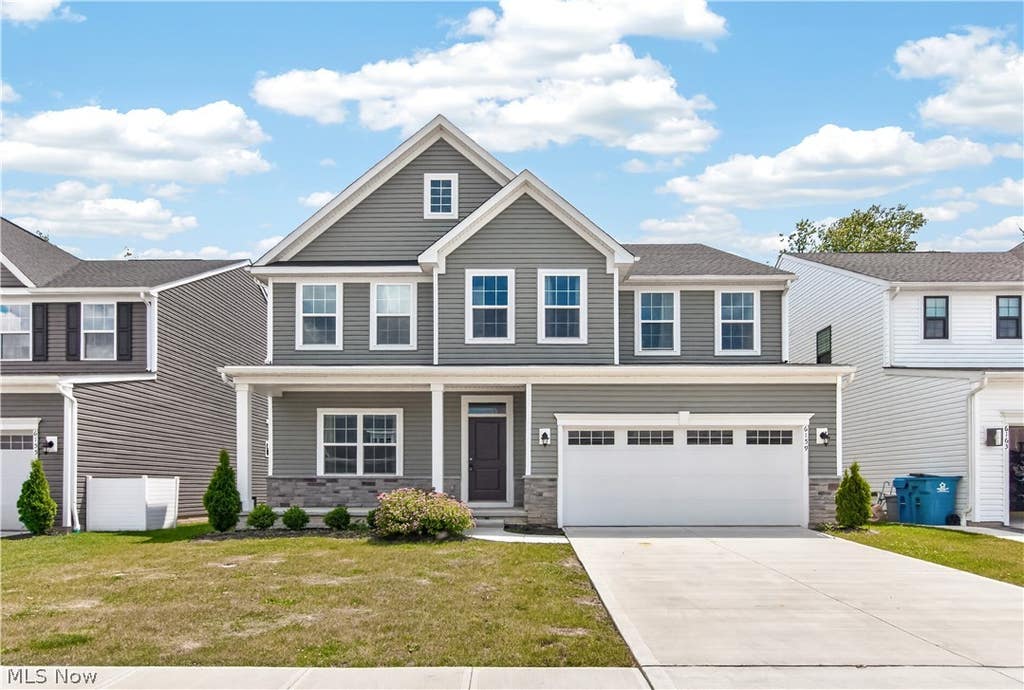 Photo of 6159 Krystina Run, Lorain, OH 44053 (MLS # 5219441)