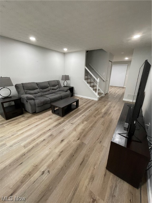 Royal Rdg Lane Condos - Residential