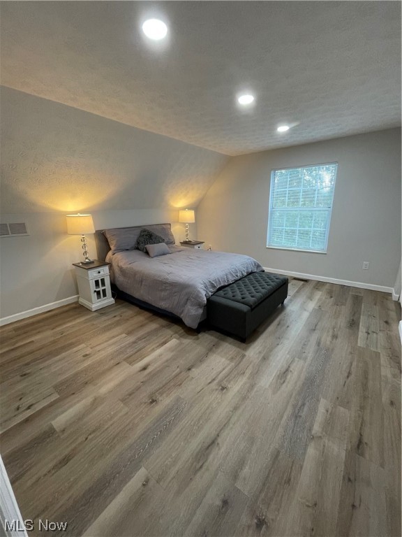 Royal Rdg Lane Condos - Residential