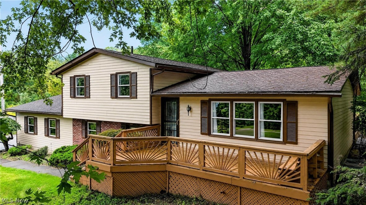 180 Ridgewood Road