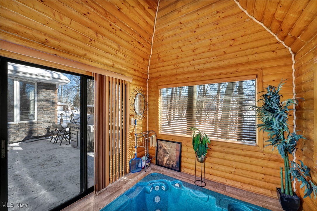 Old Mill Vill - Residential