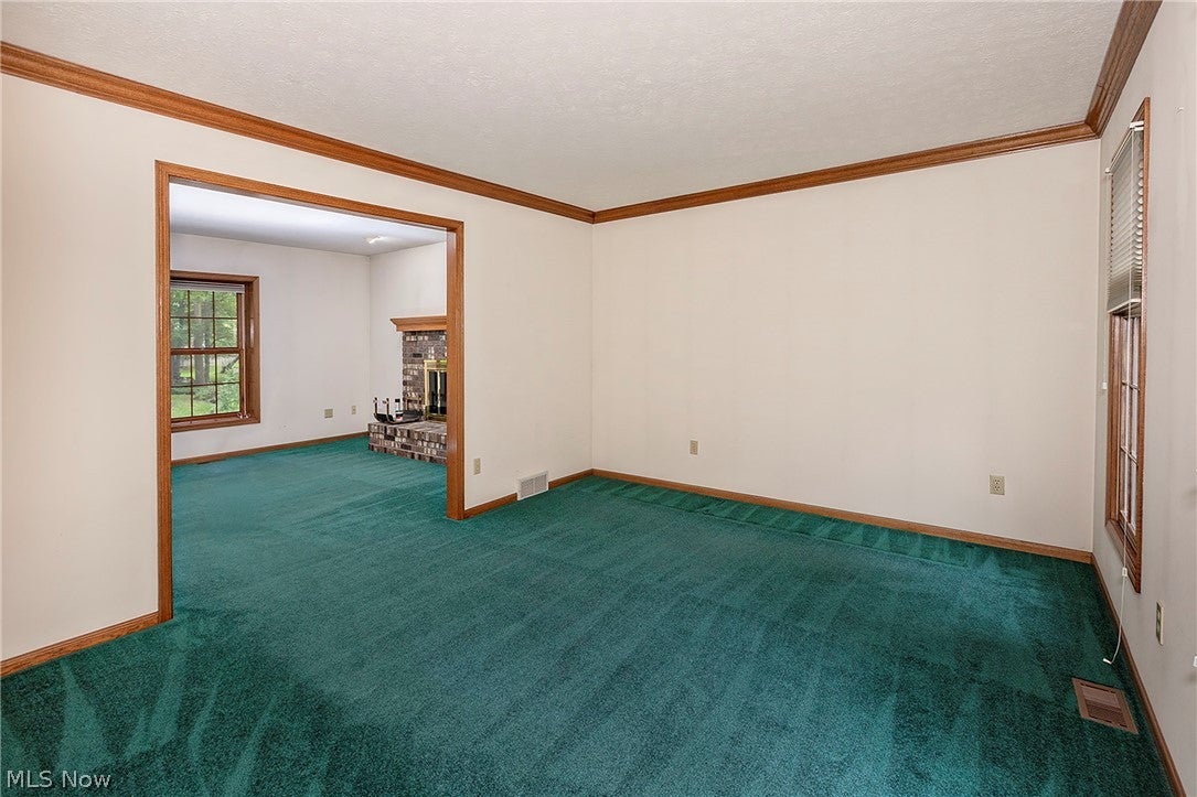 350 Branford Lane