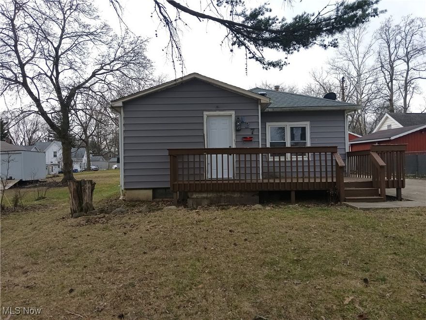 1 Bedroom Ranch, 607 Sq Ft Built about 1927, Kitchen, 1 bedroom, 1 Bathroom, f\Full Basement, 1 Car Detached Garage and Sizable Back Yard.