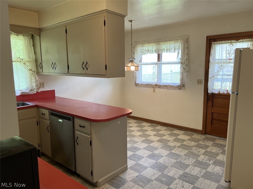 Wilmer L Justison & Sarah E Ju - Residential