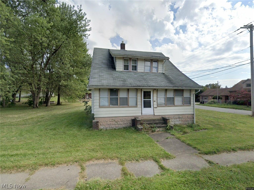 533 12th Street, Campbell, Ohio image 1