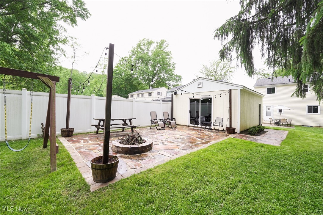1087 Madrid Drive, Akron, Ohio image 5