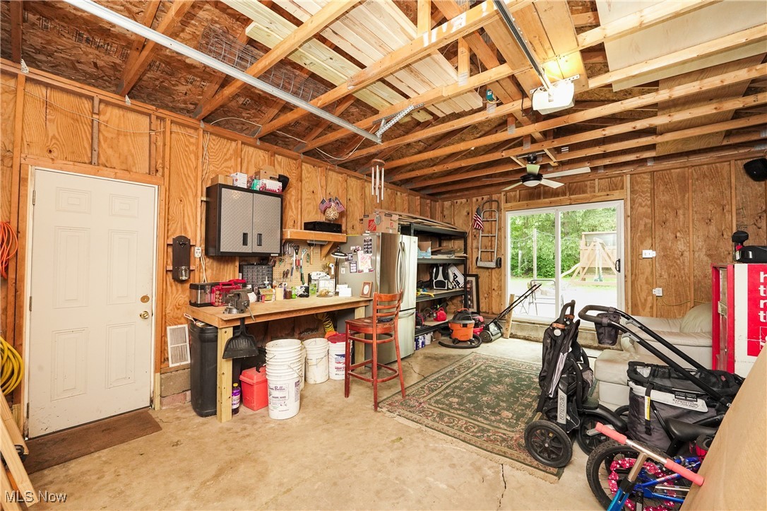 1087 Madrid Drive, Akron, Ohio image 34