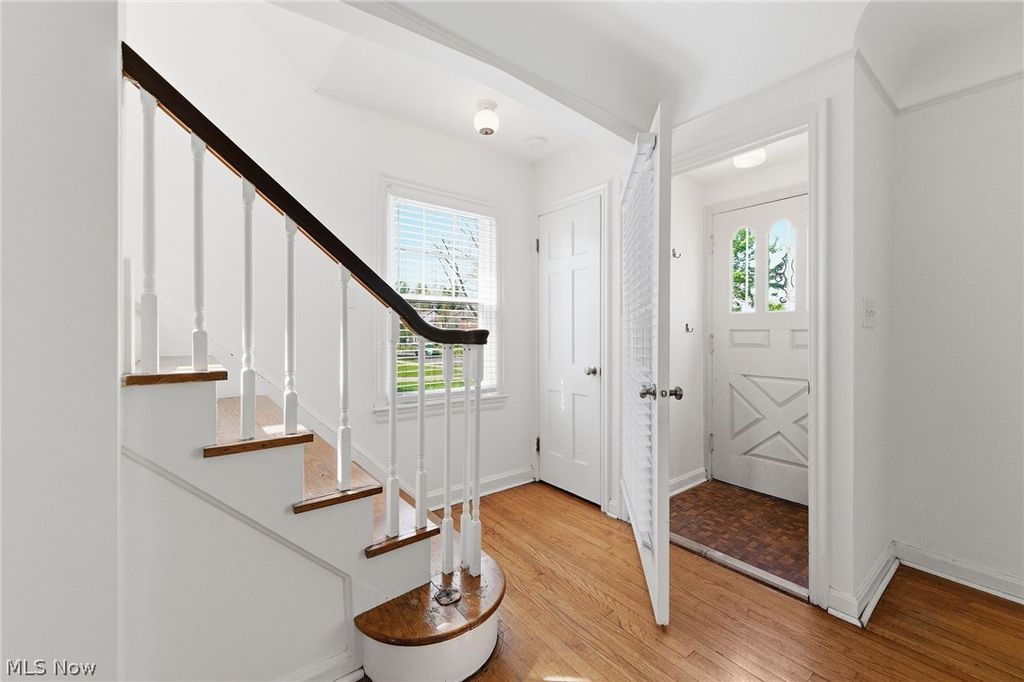 Photo of 3748 Berkeley Road, Cleveland Heights, OH 44118 (MLS # 5204822)