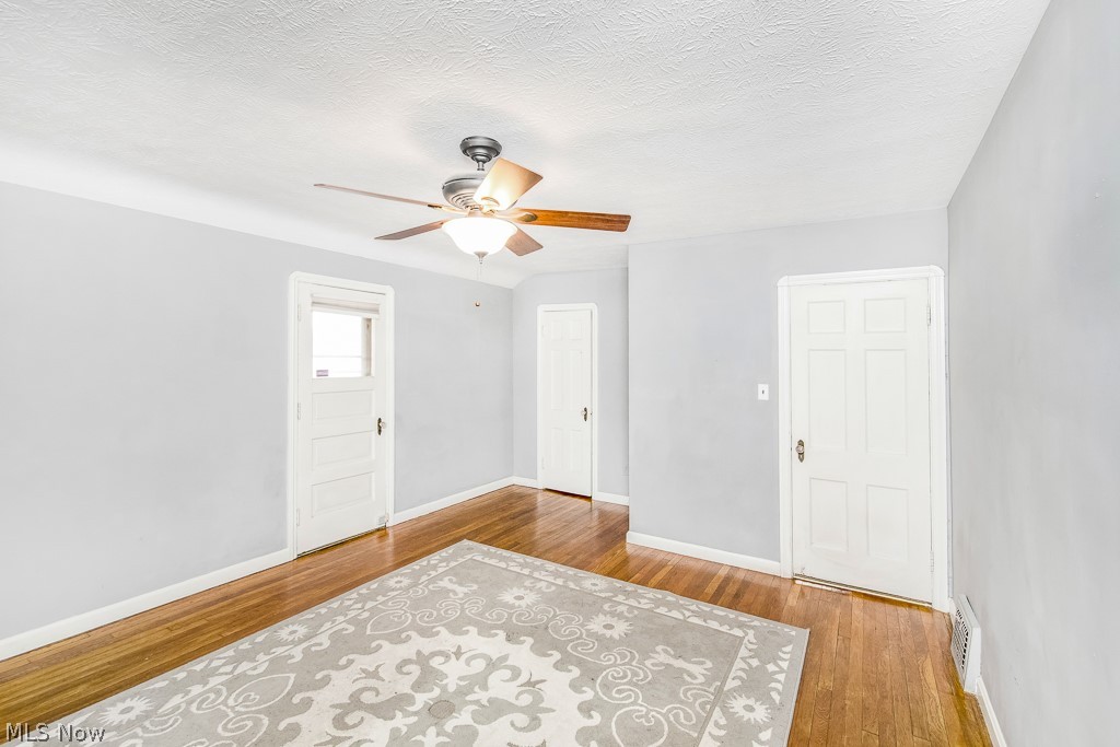 Hollywood Park - Residential