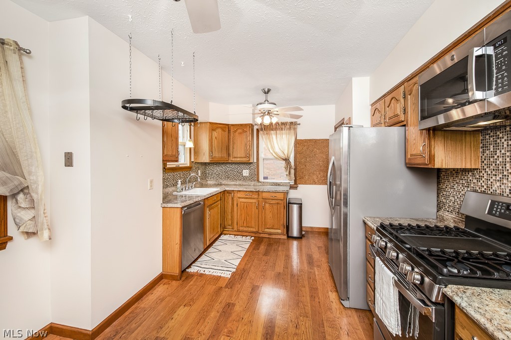 Hollywood Park - Residential