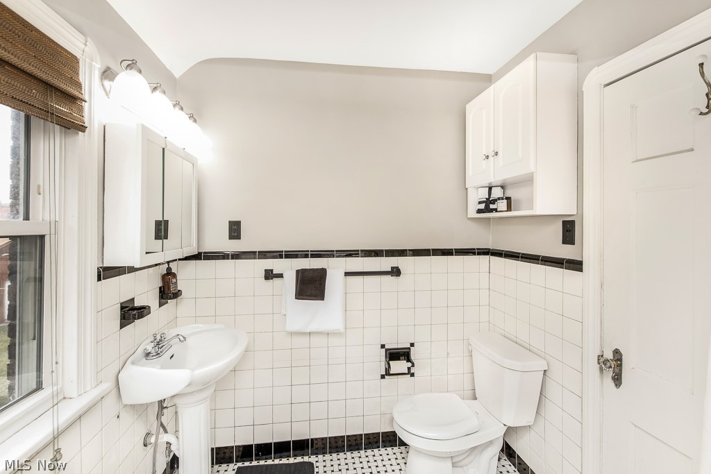 Hollywood Park - Residential