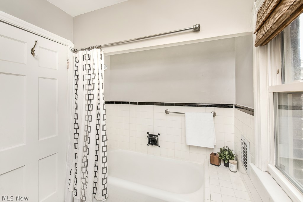 Hollywood Park - Residential