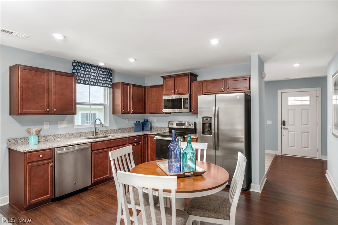 Villas of Meadow View - Residential