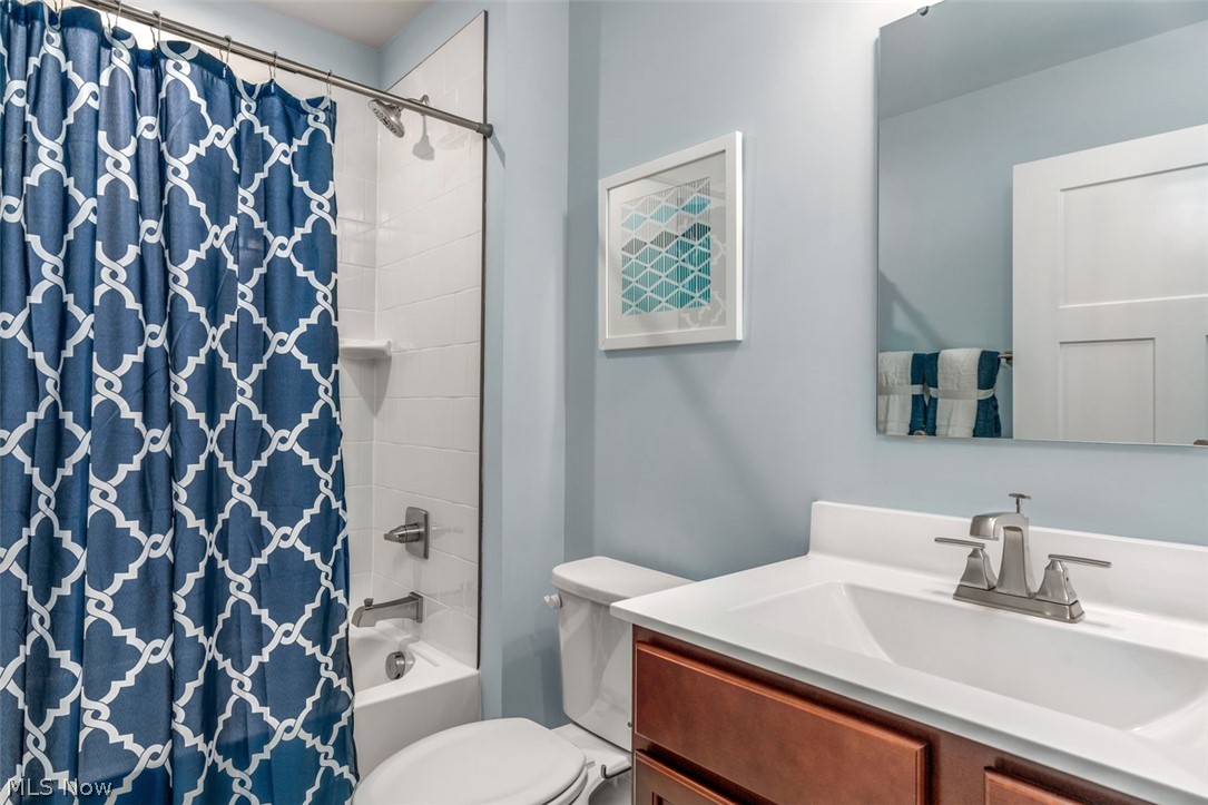 Villas of Meadow View - Residential