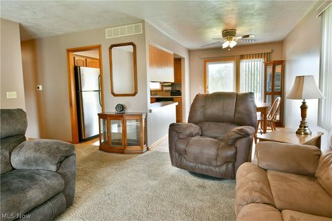 Tiny photo for 4539 N Leavitt Road NW, Warren, OH 44485 (MLS # 5204101)