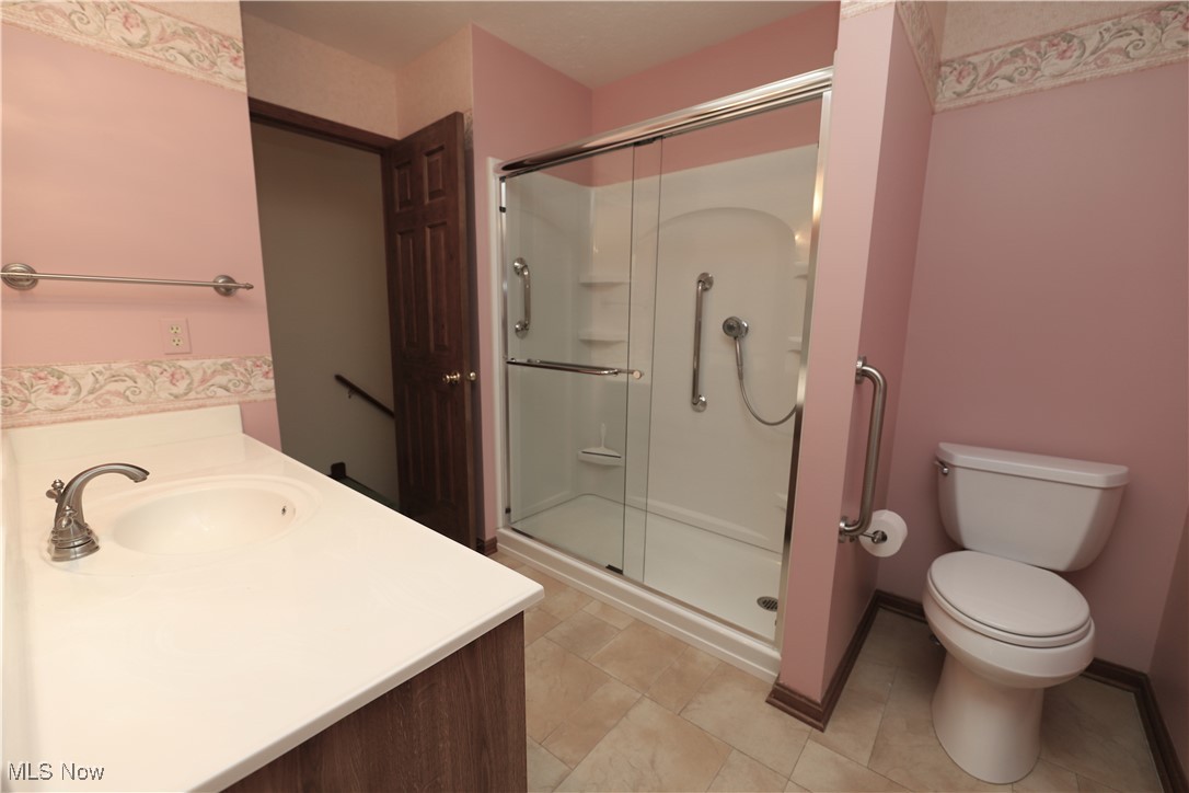 14421 Pine Lakes Drive, Strongsville, Ohio image 15