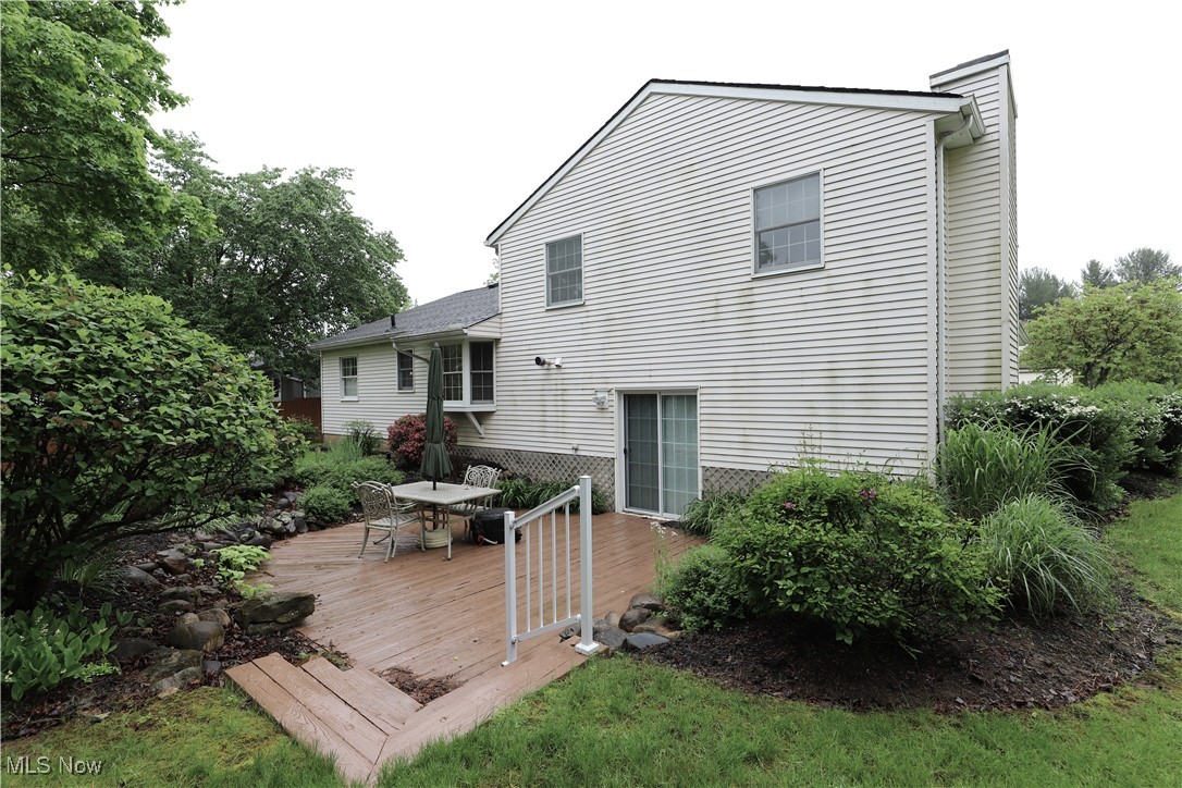 14421 Pine Lakes Drive, Strongsville, Ohio image 24
