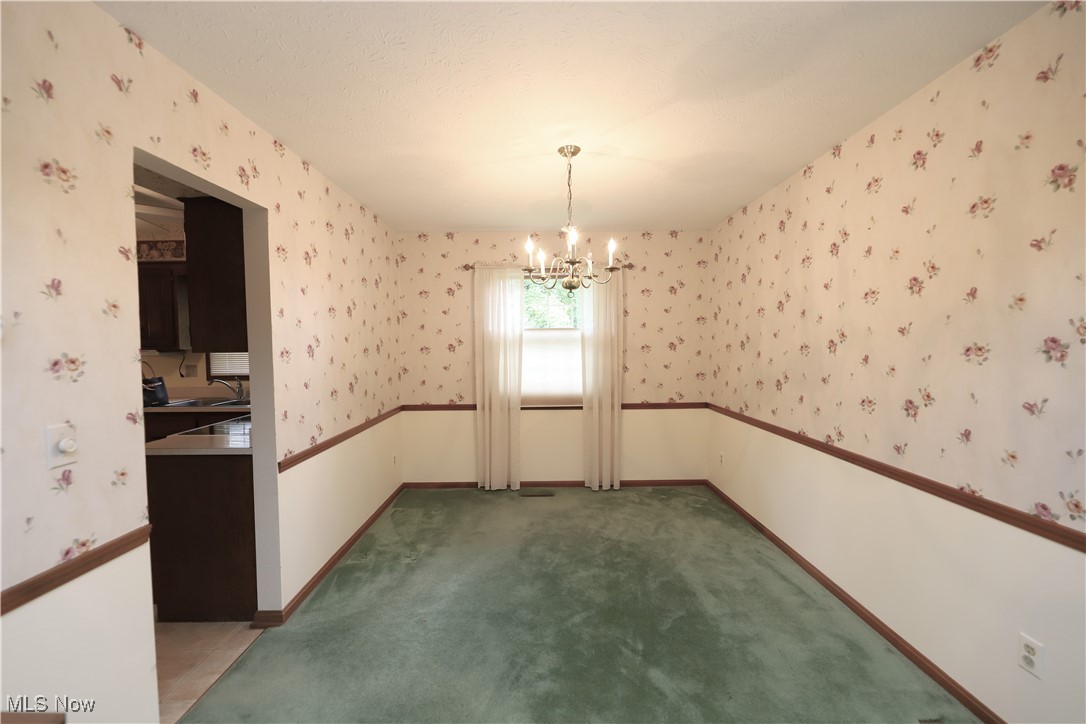 14421 Pine Lakes Drive, Strongsville, Ohio image 7