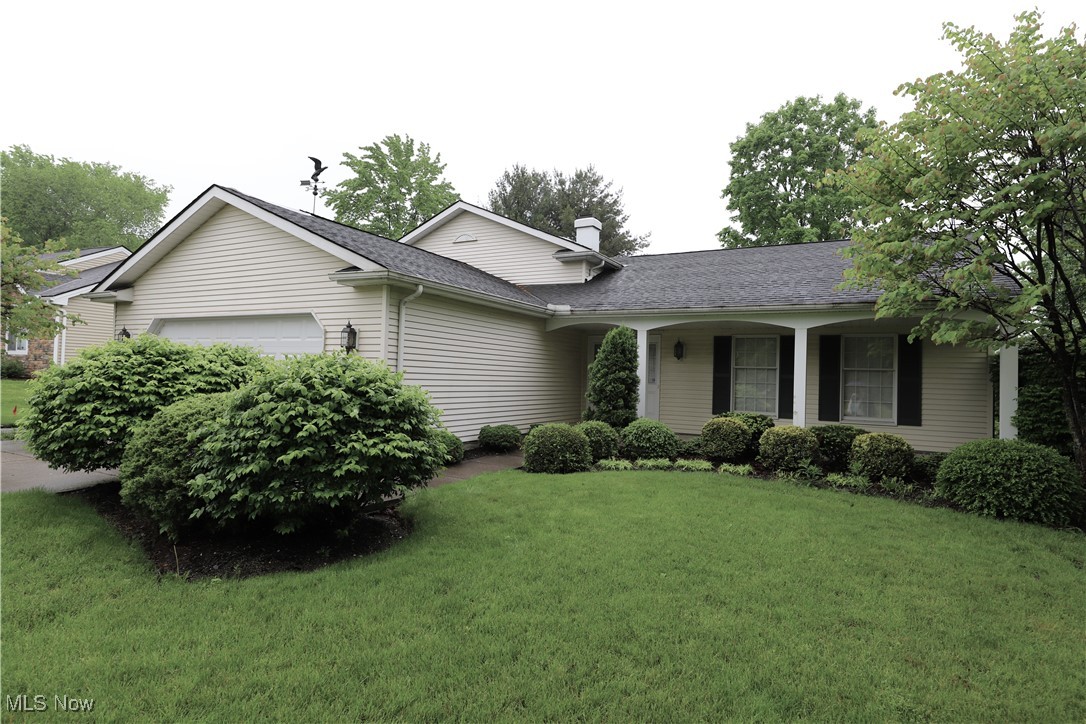 14421 Pine Lakes Drive, Strongsville, Ohio image 2