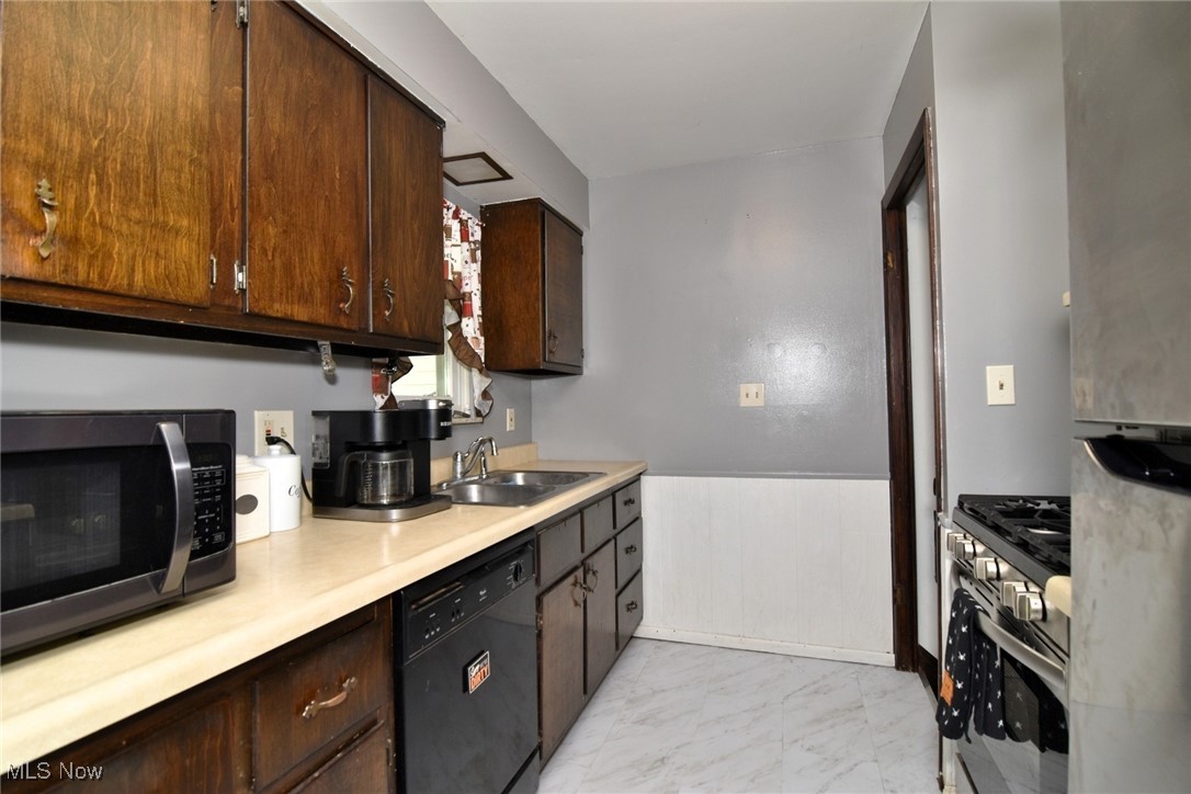 TIMOTHY LANE RE-SUB - Residential