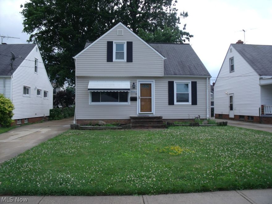 Available immediately. Spacious 4 bedroom Bungalow in Wickliffe just minutes away from Downtown Cleveland and Route 2.  This 4 bedroom Bungalow offers a lot of space.  Enjoy a crisp, clean eat-in kitchen with two large windows over looking a large back yard.  New a/c and furnace will yield reasonable utility costs.  Large Living room promotes cheerful atmosphere.  Plenty of parking spaces in this lengthy driveway to accommodate!   Pets are negotiable.   Large finished basement makes entertaining a breeze! Come see a lot of house for reasonable rent!