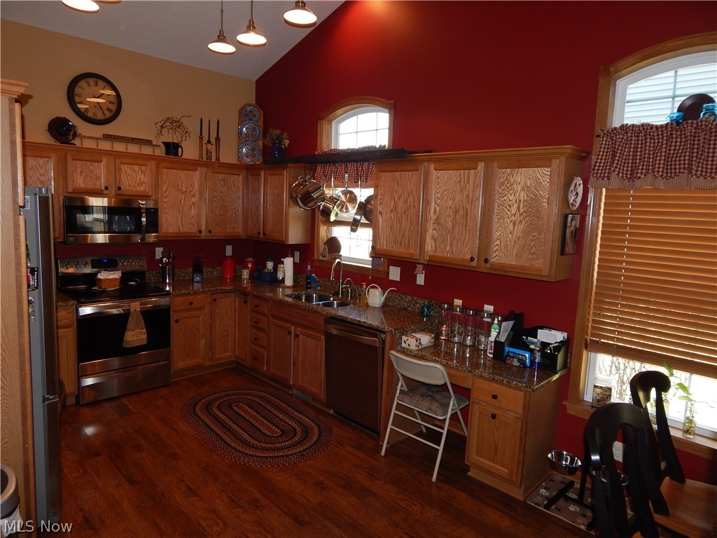 North Point/Hunters Xing Condo - Residential