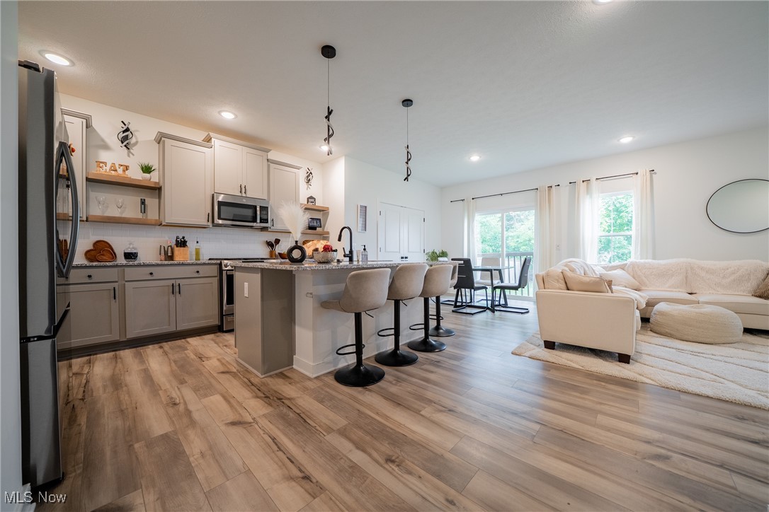 401 Pheasant Run, Elyria, Ohio image 19