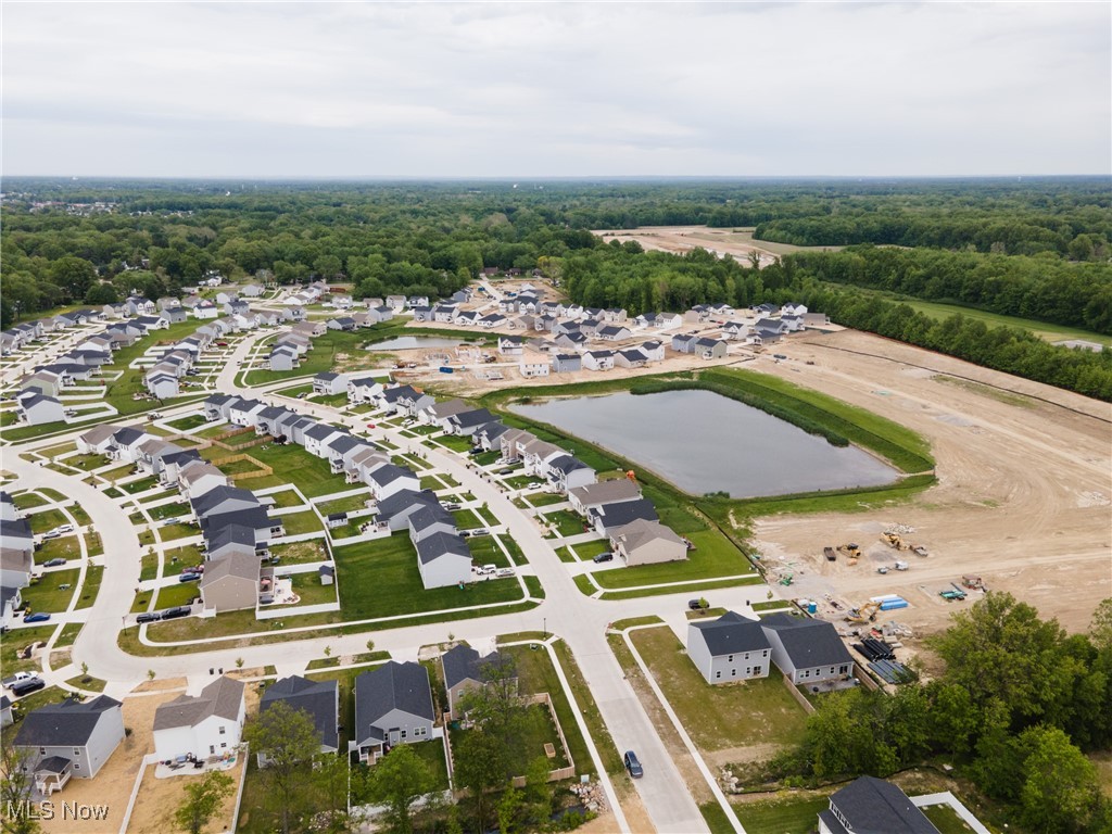 401 Pheasant Run, Elyria, Ohio image 13