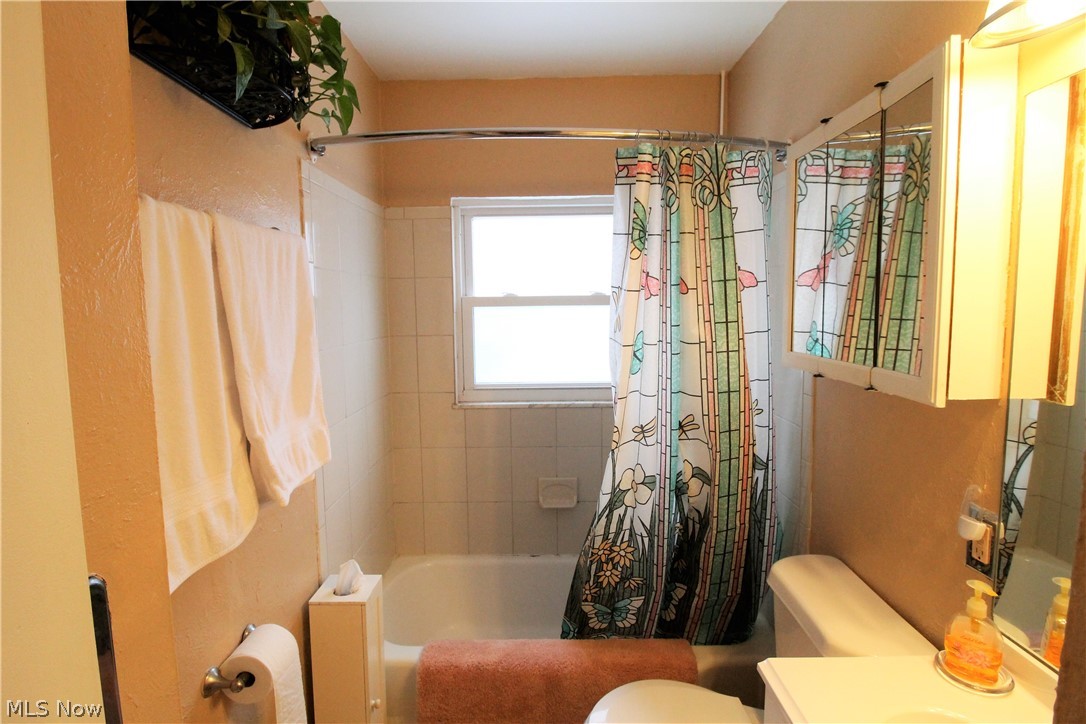 Tallmadge Road - Residential