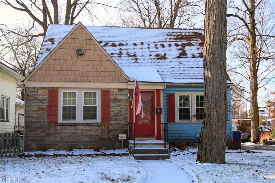 Don't miss out on this Quaint Cape Cod with tons of character! Newer Roof with vinyl and stone siding. The house boasts a spacious east-in kitchen, two 1st floor bedrooms with Full Bath. Enjoy the large 2nd floor Master Suite with a full bathroom. All solid hardwood floors throughout the house. Partially finished basement with rec room.  You will love the private back deck for those summer nights. Follow the deck down to the large fenced in, back yard. Enormous 2.5 car 550 Sqft Garage. Mostly Newer windows throughout.  The house is a fantastic location close to all the amenities one could need. Lathrop Park sits just behind the house. Call to schedule your private showing today as this one will not last.