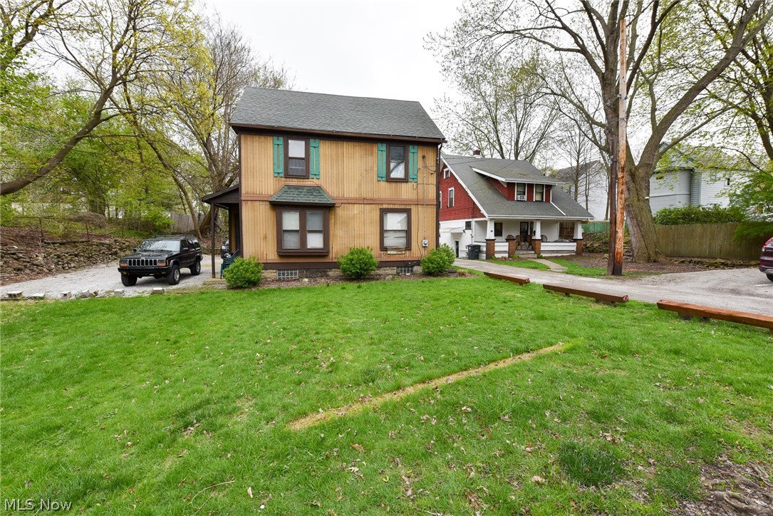 Voris & Steinbacher - Residential Income