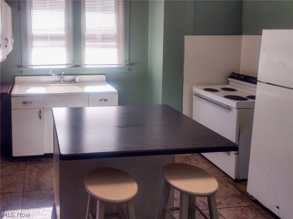 Voris & Steinbacher - Residential Income