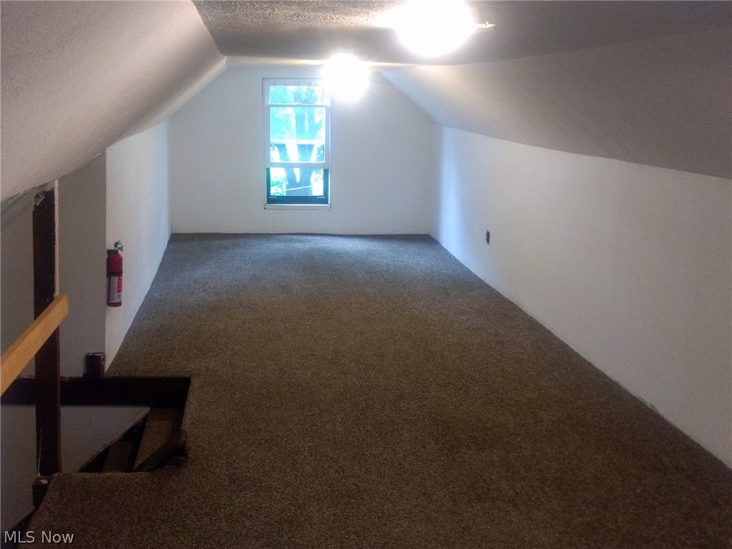 Voris & Steinbacher - Residential Income