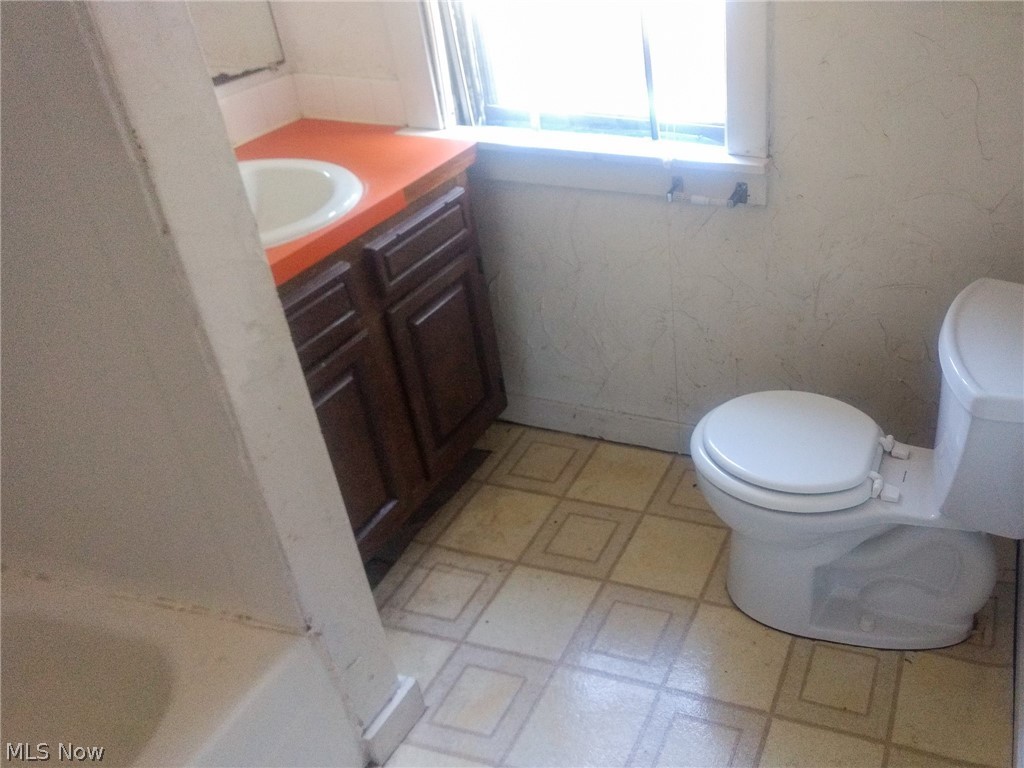 Voris & Steinbacher - Residential Income