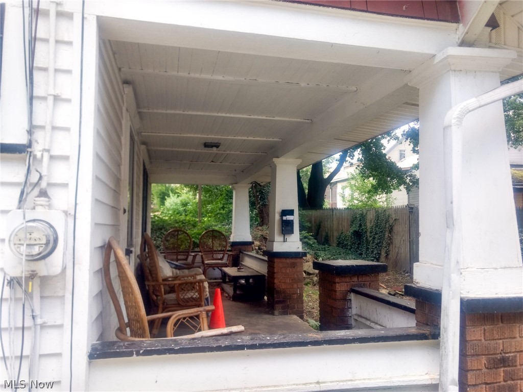 Voris & Steinbacher - Residential Income