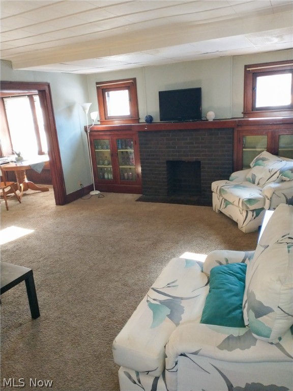 Voris & Steinbacher - Residential Income