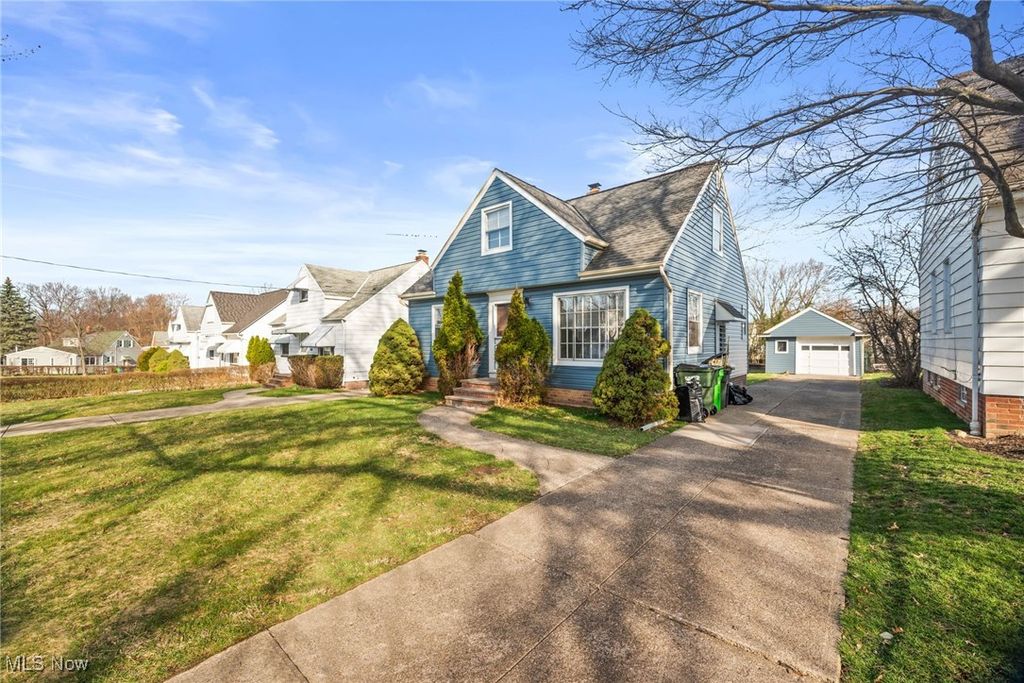 Photo of 65 Leyton Road, Bedford, OH 44146 (MLS # 5178827)