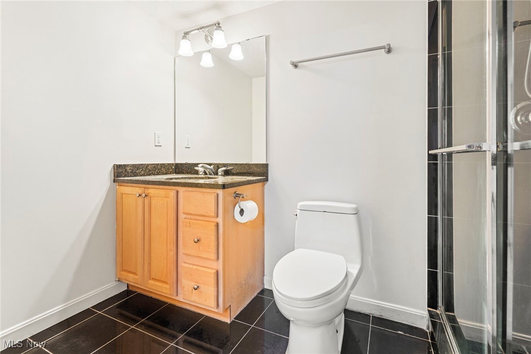 Cleveland, Ohio 44113, United States, 2 Bedrooms Bedrooms, ,2 BathroomsBathrooms,Residential,Active,237487