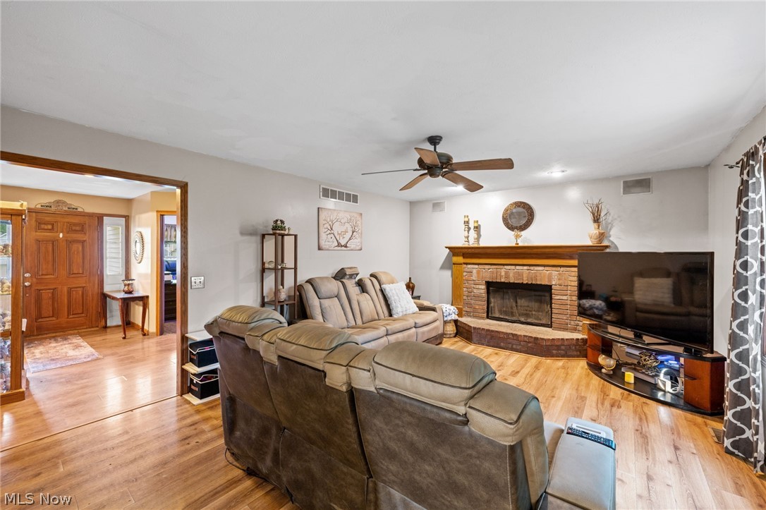 1336 Yale Place