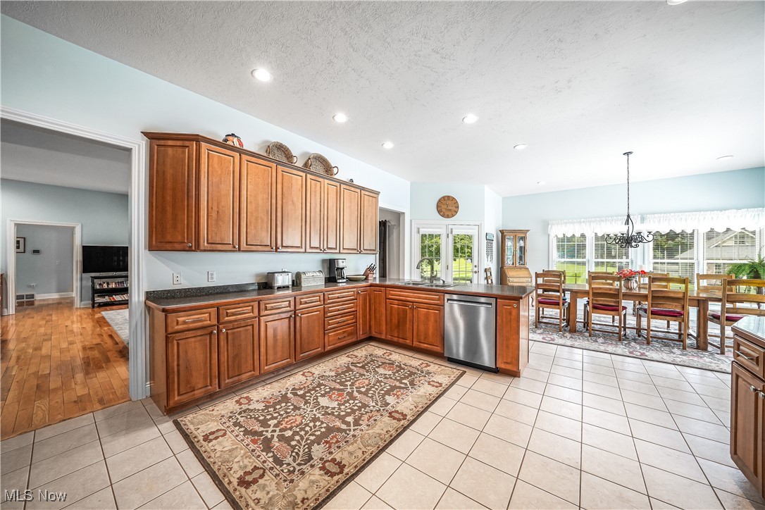 Rolling Mdws - Residential