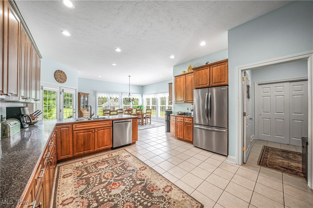 Rolling Mdws - Residential