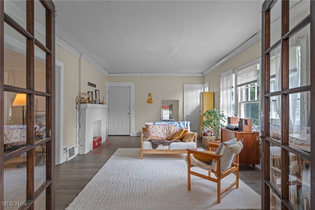 Coventry Park Land Companys - Residential Income