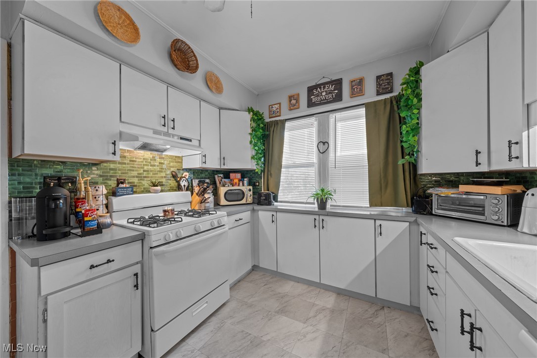 Coventry Park Land Companys - Residential Income