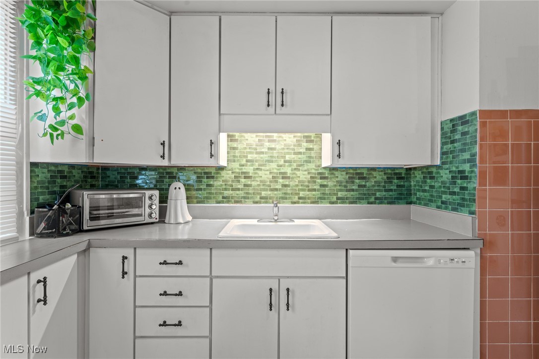 Coventry Park Land Companys - Residential Income