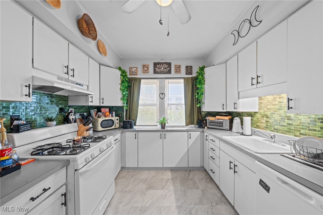 Coventry Park Land Companys - Residential Income