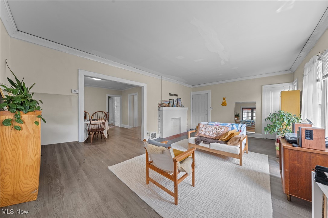 Coventry Park Land Companys - Residential Income