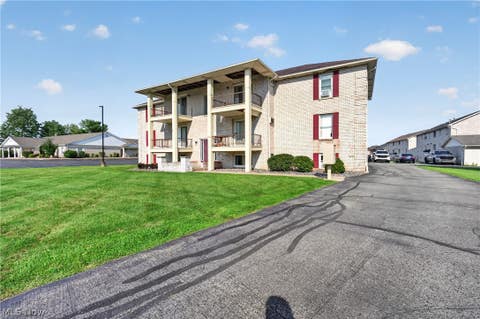 Tiny photo for 7349 Eisenhower Drive #2, Boardman, OH 44512 (MLS # 5239744)